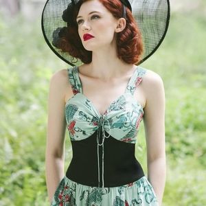 CORSET L'AMOUR DRESS

By Trashy Diva